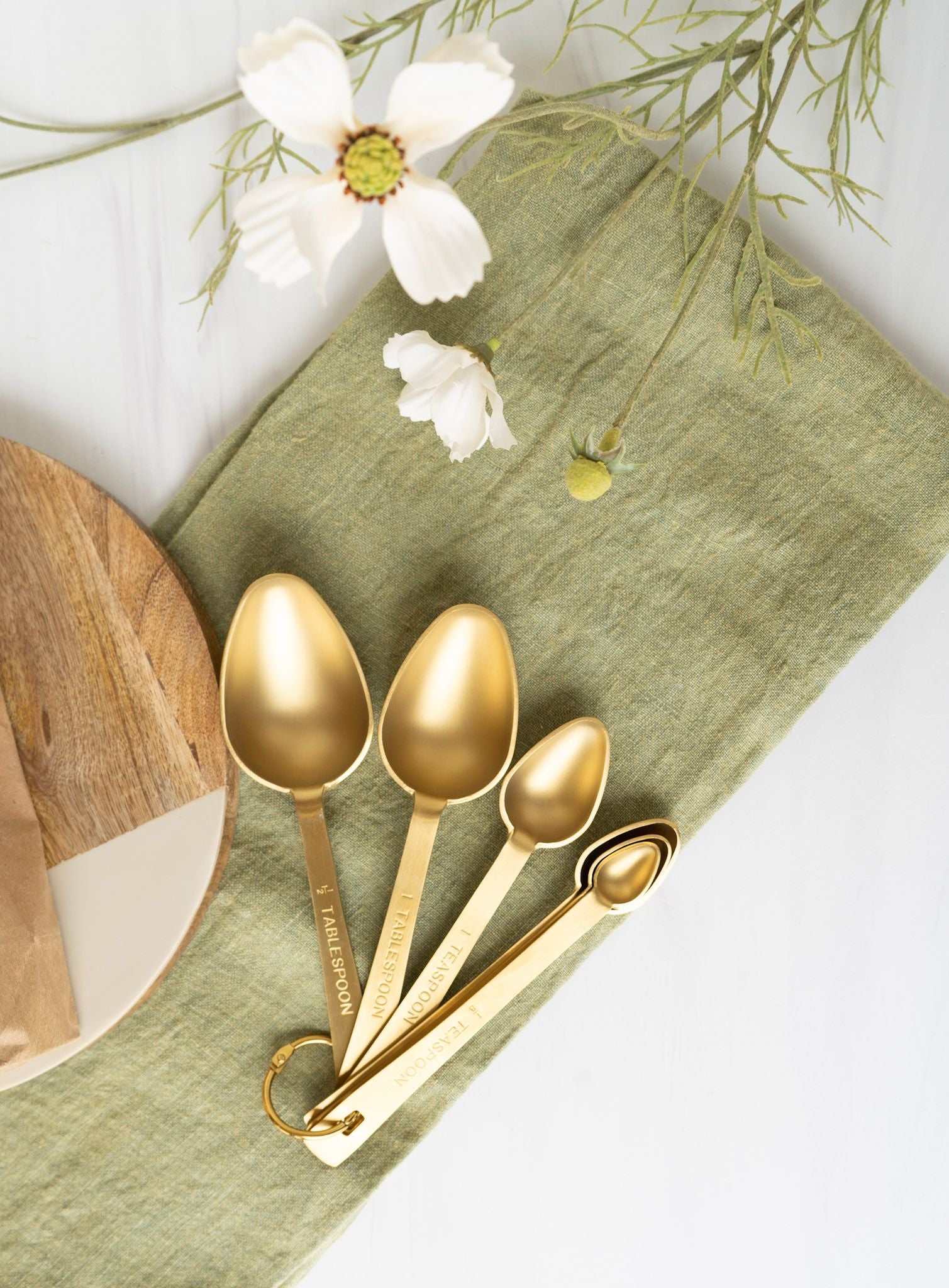 6.5&quot; Gold Finish Stainless Steel Measuring Spoons - Set of 6