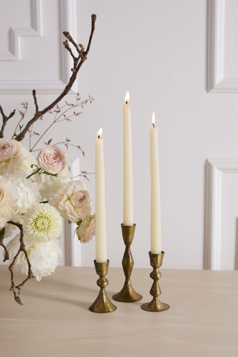 Clarion Candle Holder