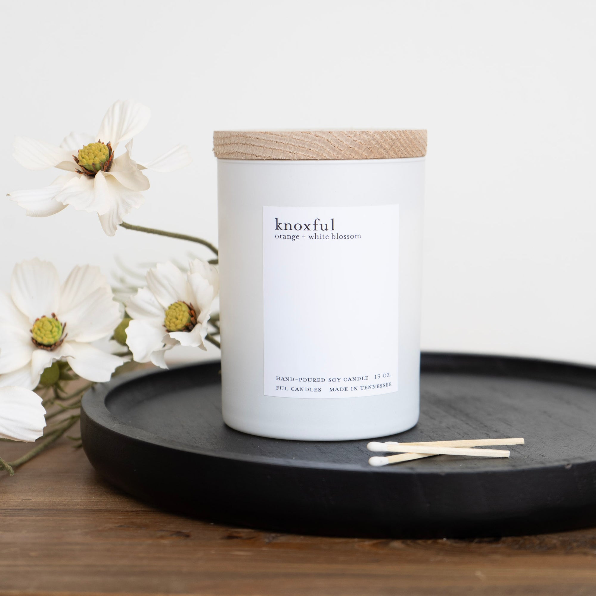 Knoxful Double Wick White Candle