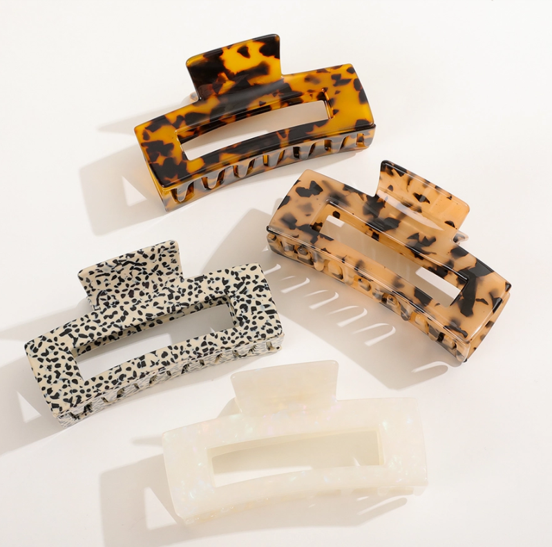 Luna Large Rectangular Claw Clip