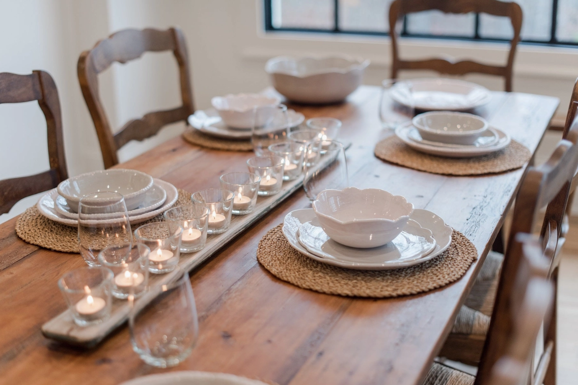 Scalloped Dinner Plate