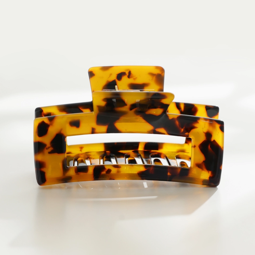 Luna Medium Rectangular Claw Clip