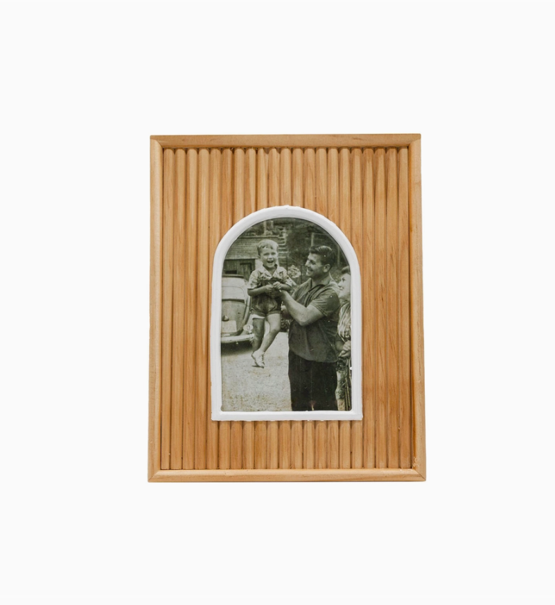 4 x 6 Yuma Photo Frame