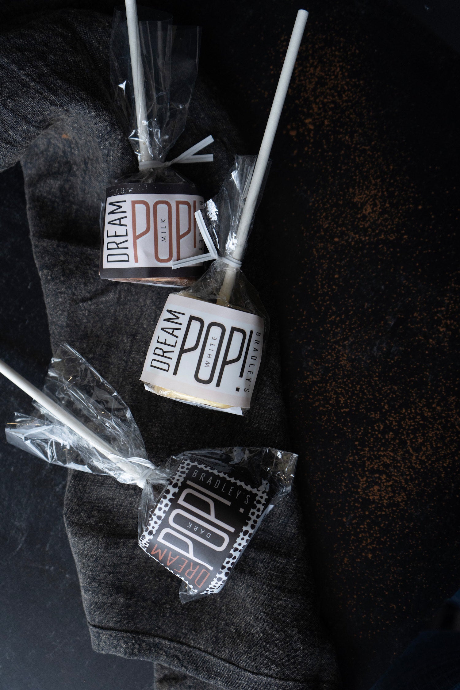 Marshmallow Dream Pop, Dark Chocolate