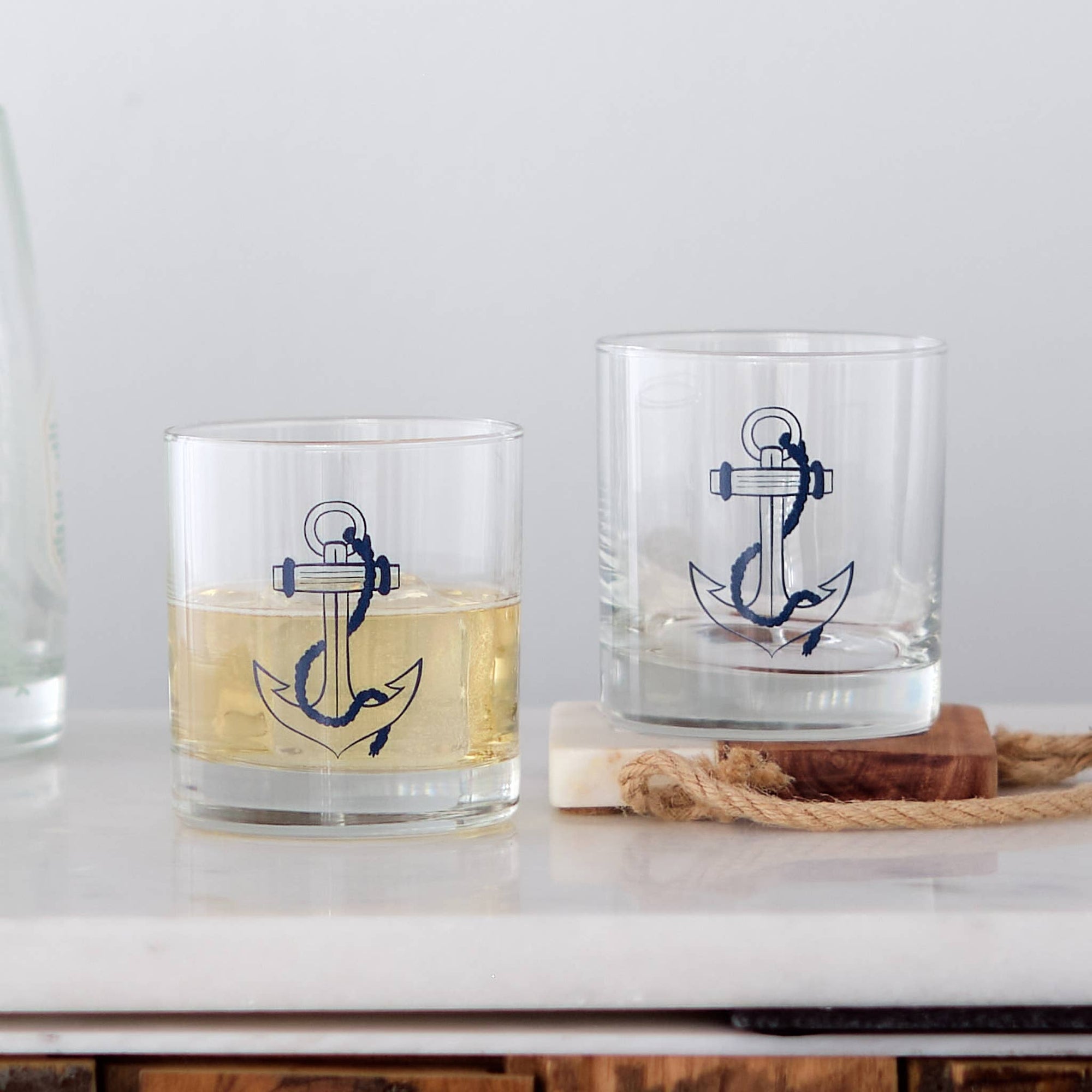 Wheel and Anchor Nautical Rocks Glass