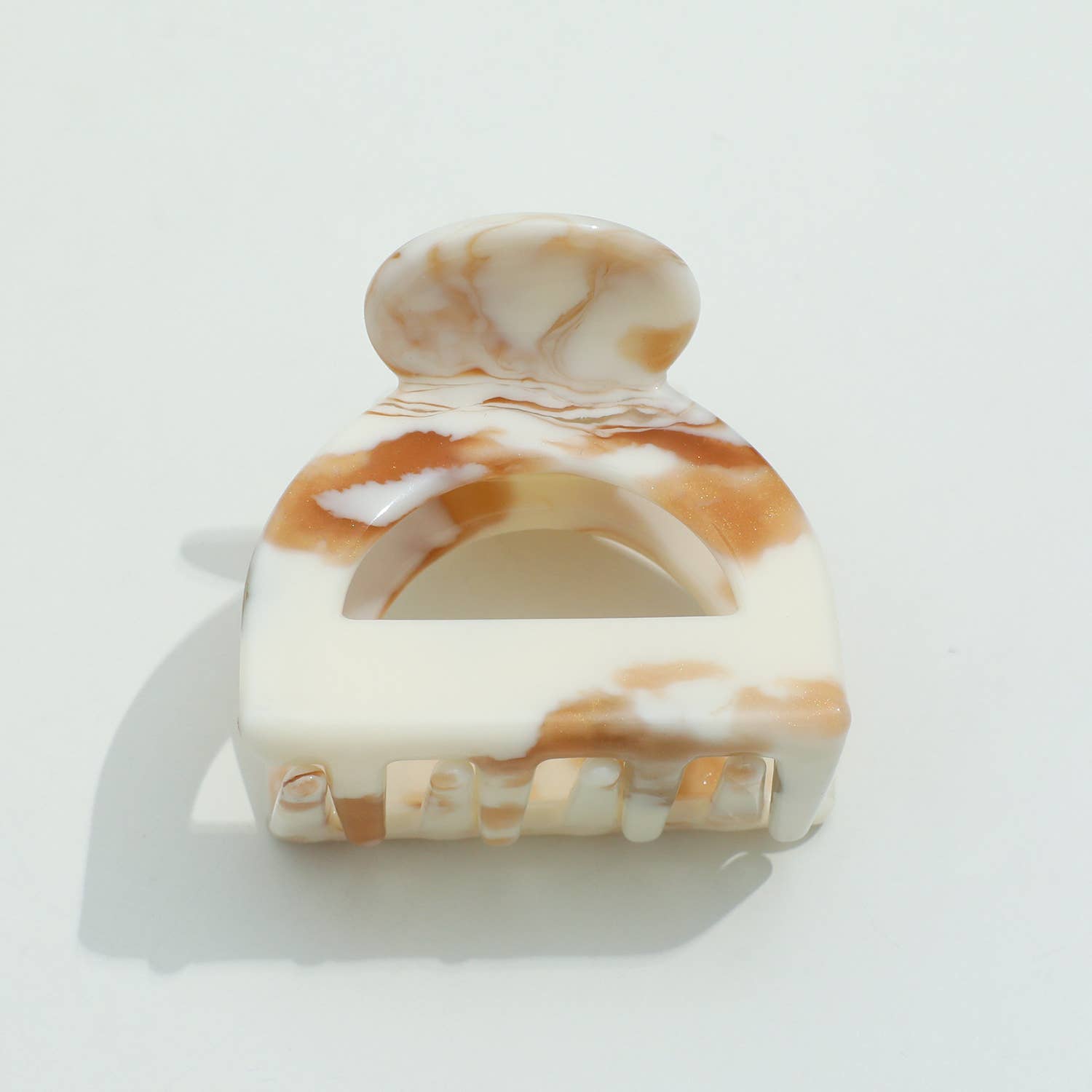 Calacatta Gold Claw Clips Assorted
