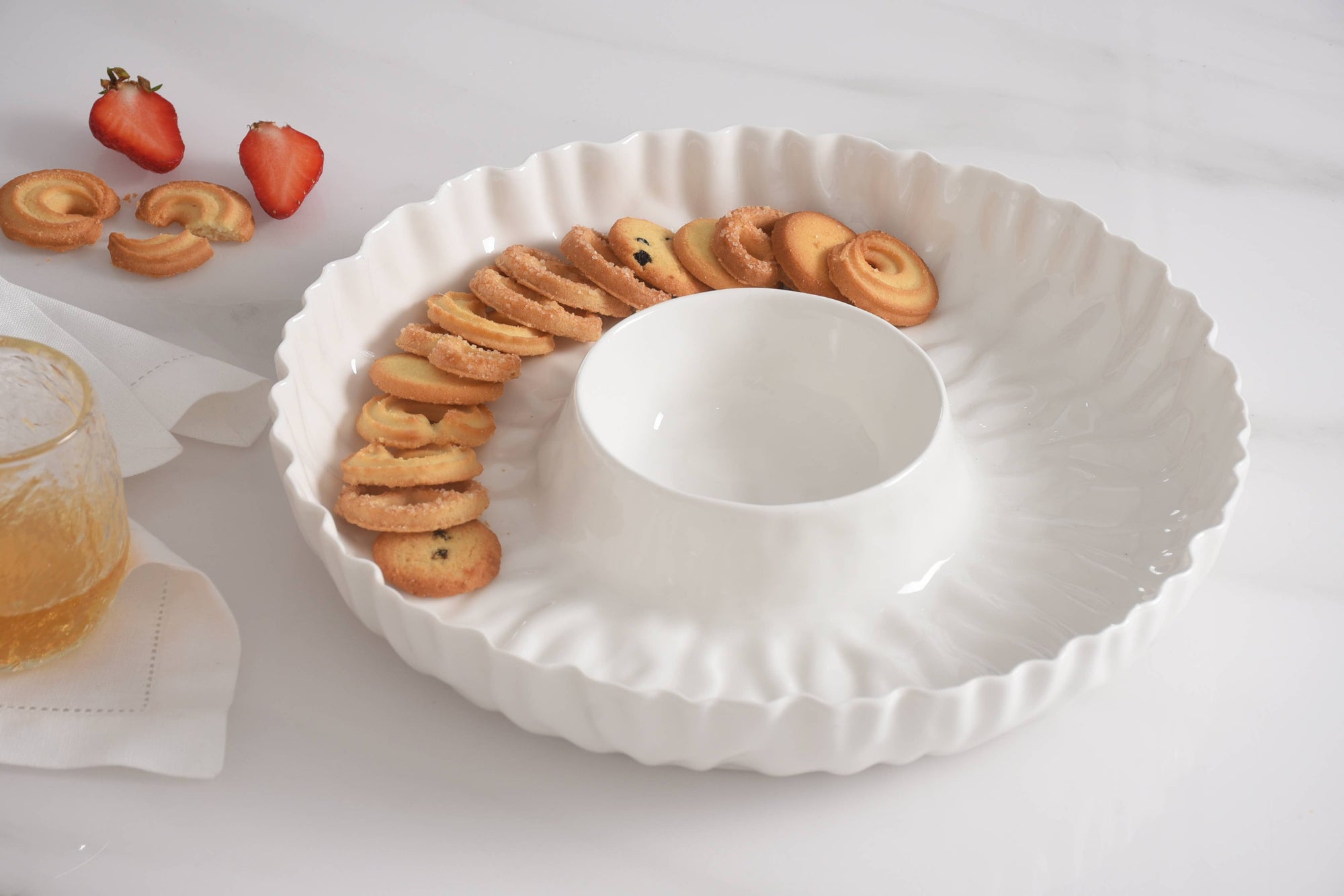 Mascali Bianca Chip and Dip Tray