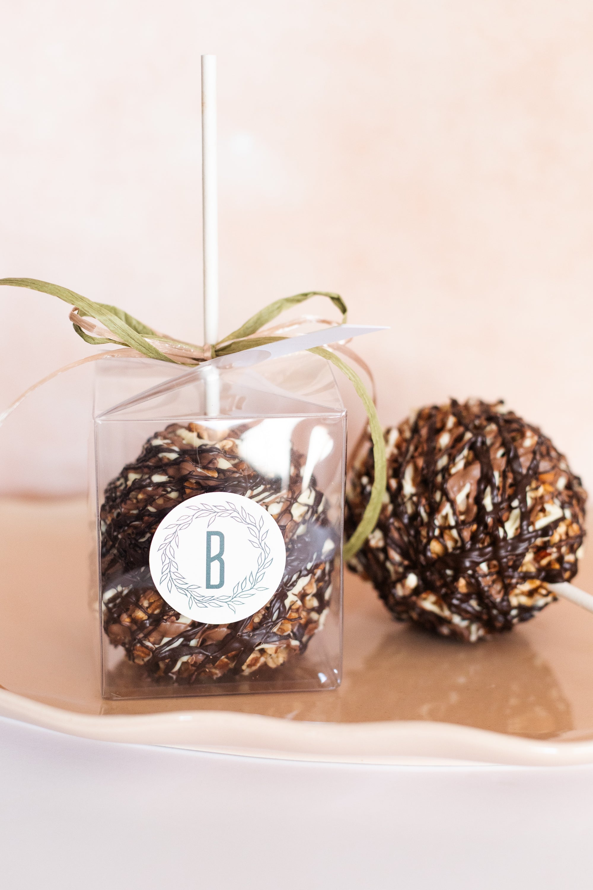 Oct 16/17: Pre-Order Chocolate + Caramel Apples