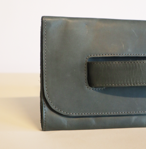 Mare Handle Clutch