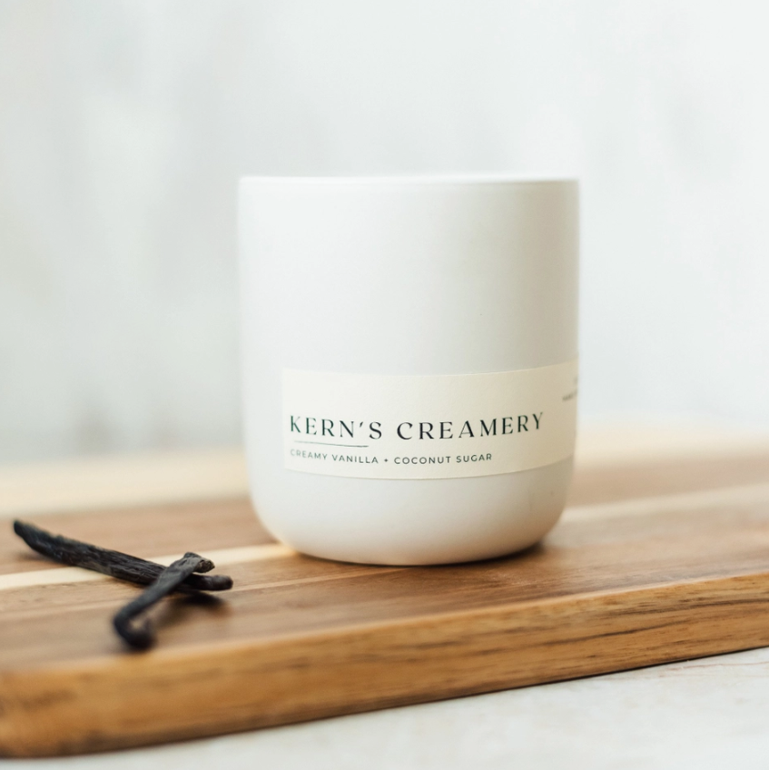 Kern&#39;s Creamery White Ceramic Candle