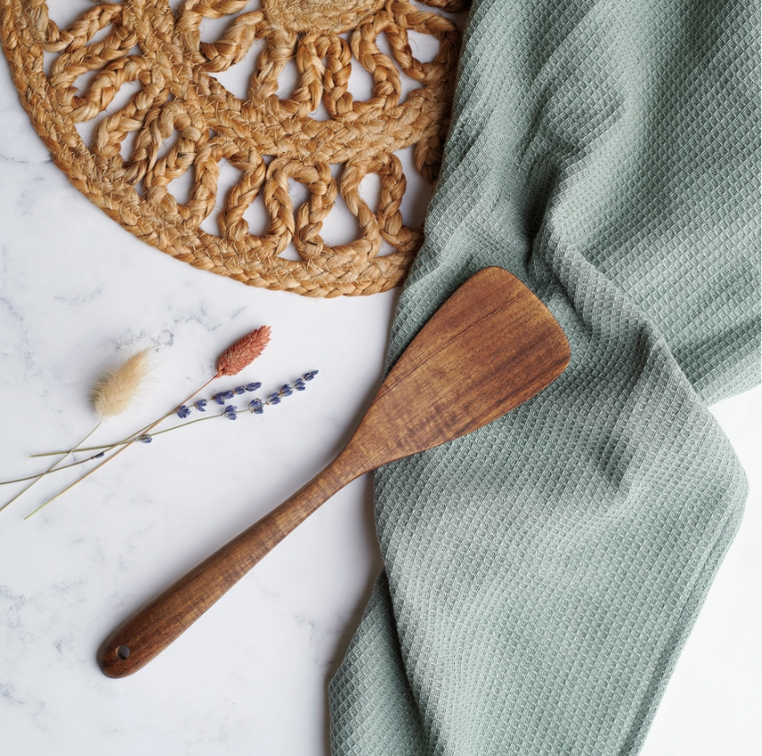 Simple Farm Spatula