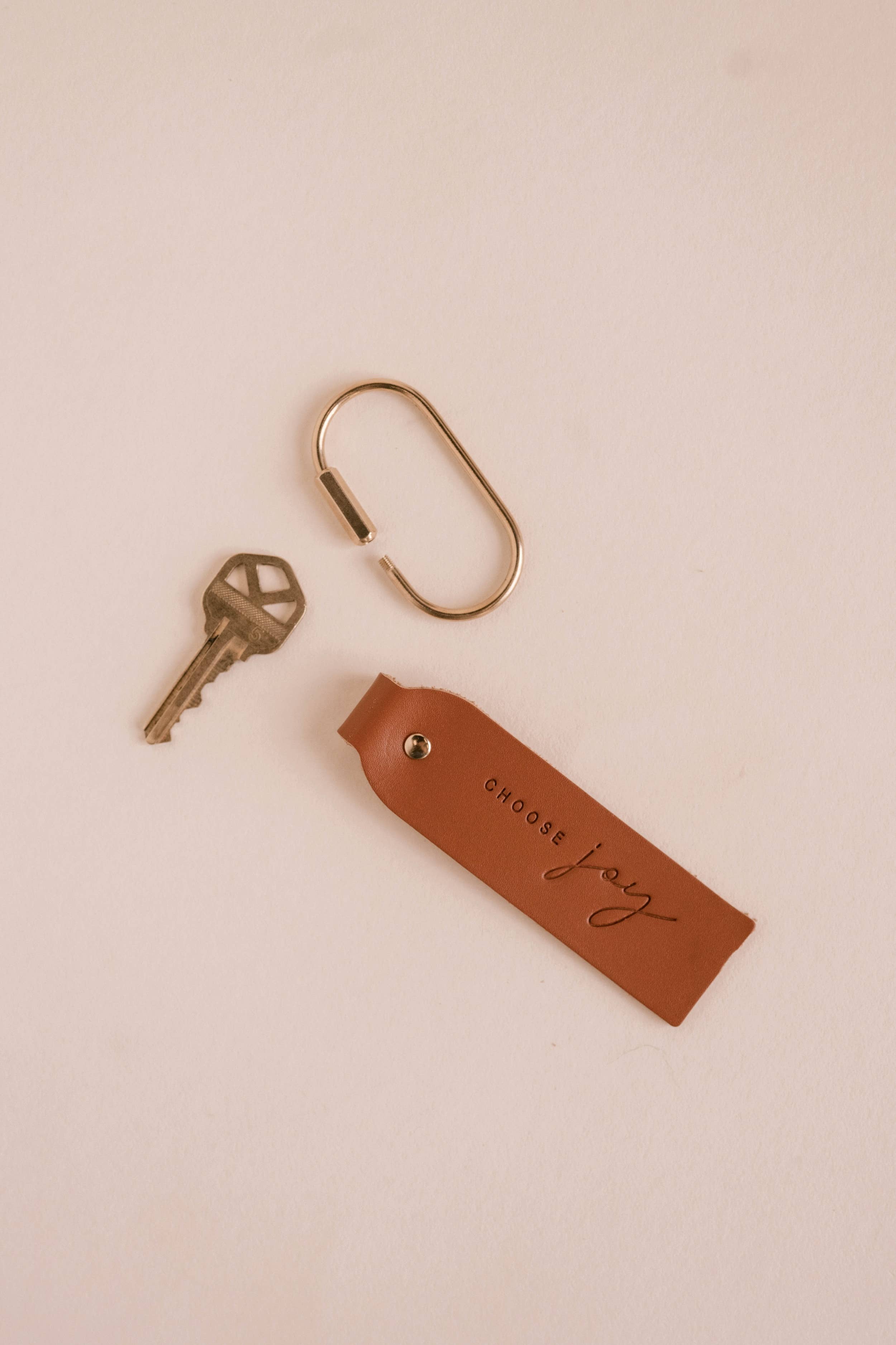Camel Keys Choose Joy Camel Key Fob Keychain – Bradley's Gift and Home