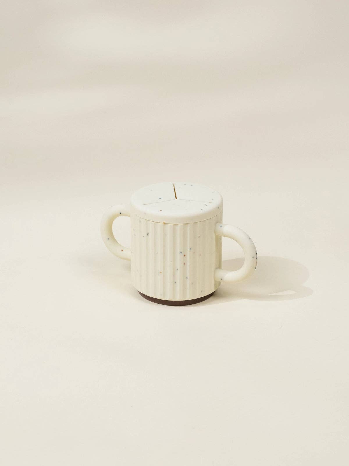 Pottery Style Silicone Snack Cup with Handles