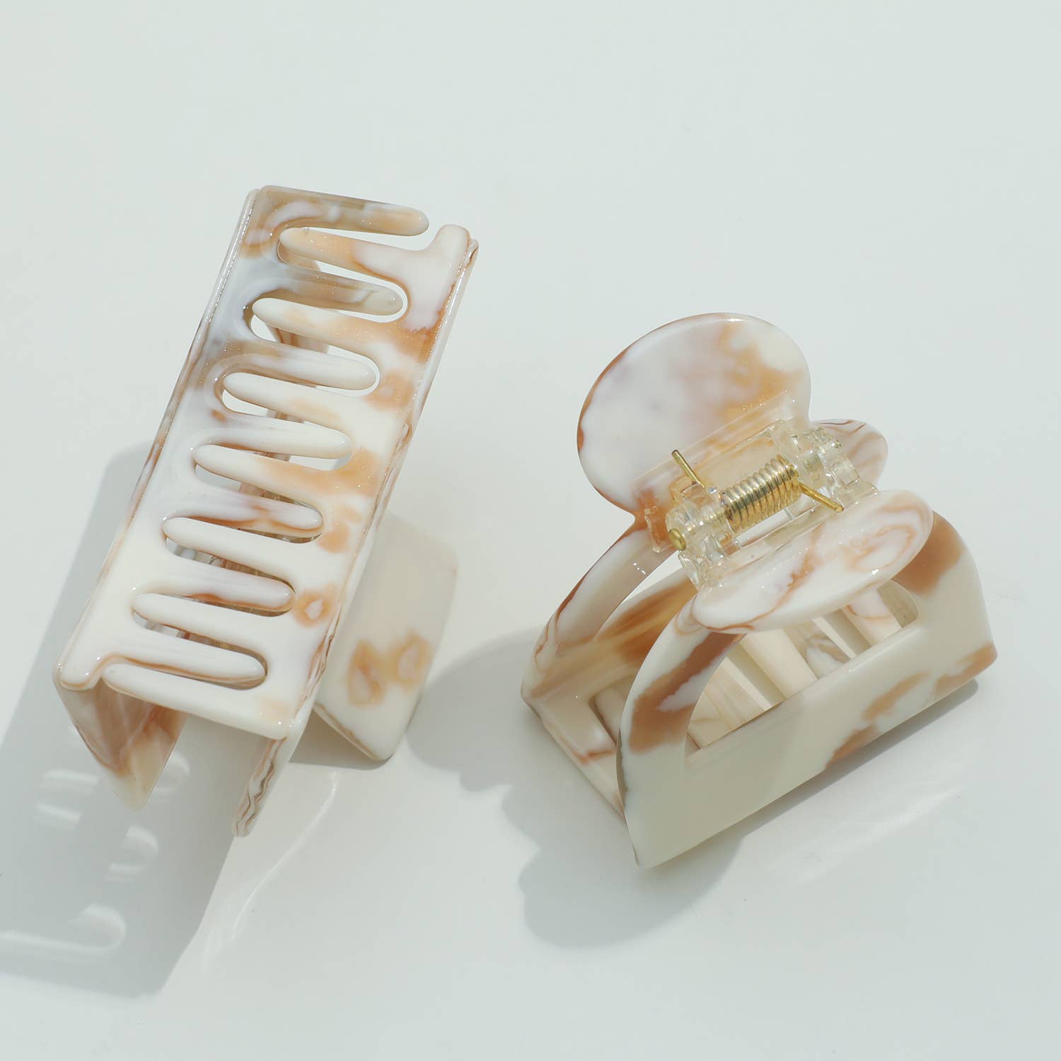 Calacatta Gold Claw Clips Assorted