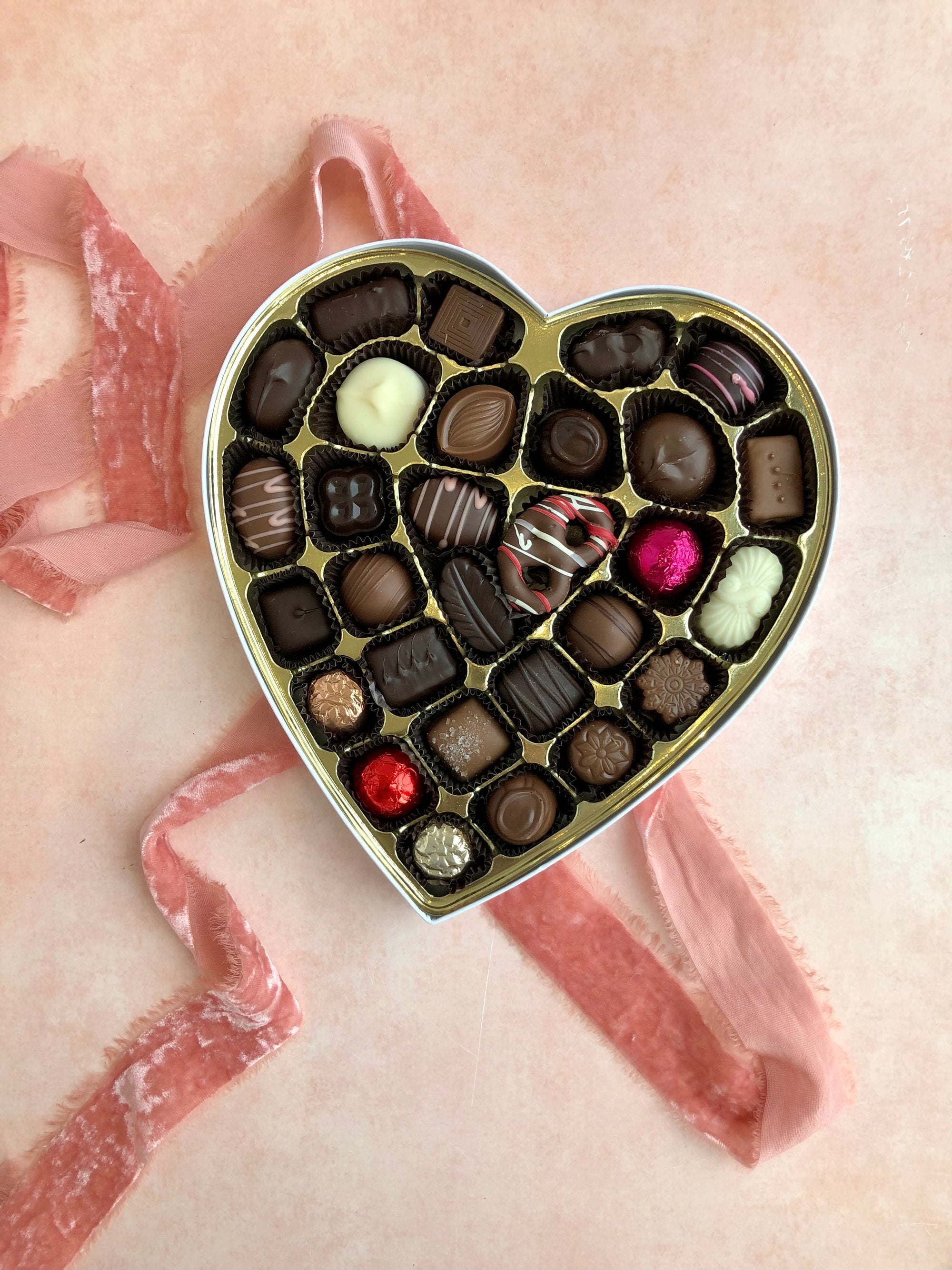 Large Signature Heart Chocolate Box